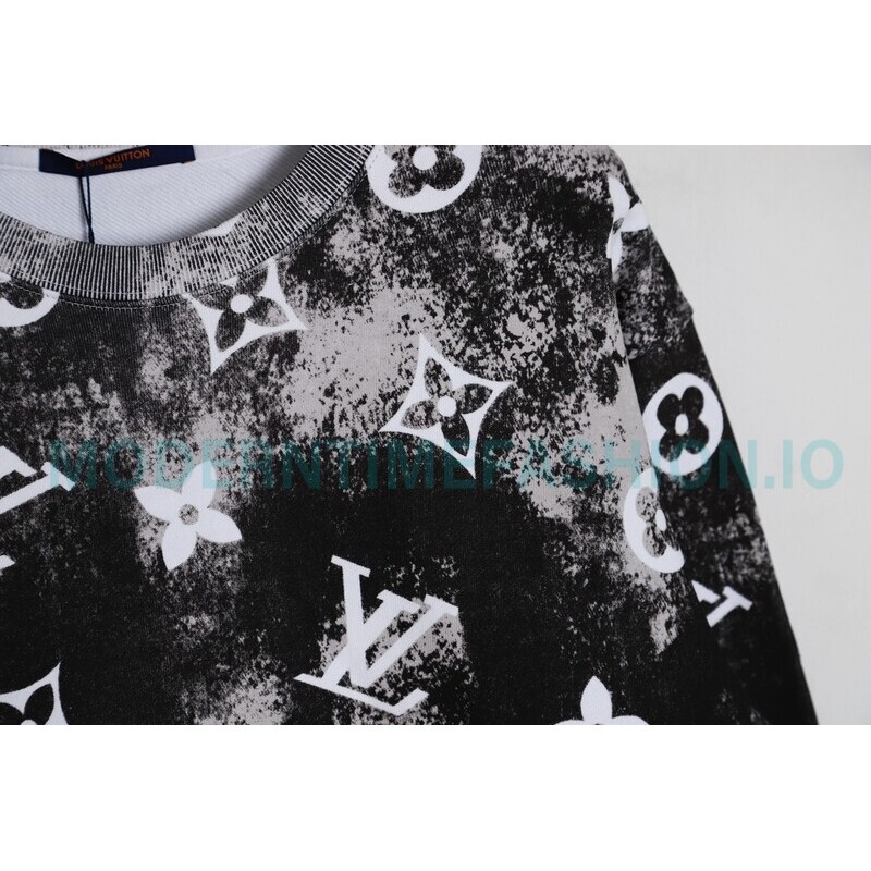 Louis Vuitton - 23FW Star Presbyterian Gradient Crewneck Hoodie Louis Vuitton - 23FW Star Presbyterian Gradient Crewneck Hoodie